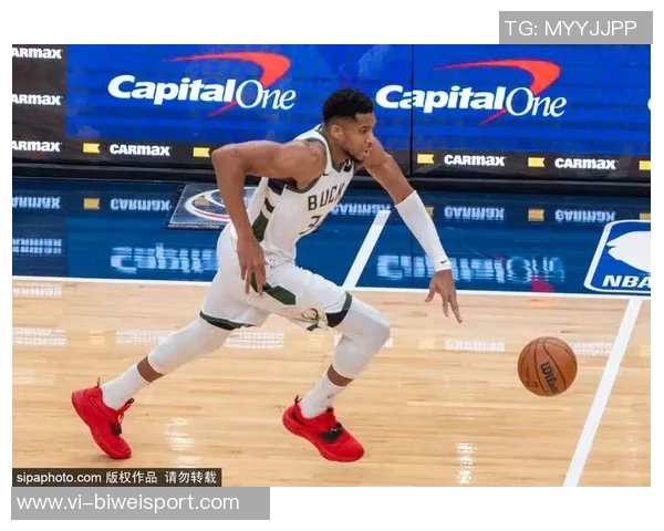 东里连中高难度三分引发热议字母哥直言对手实力不容小觑