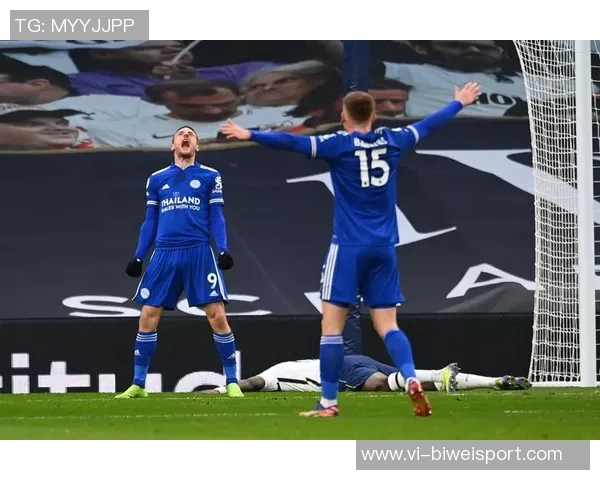 瓦尔迪在第5级别联赛大杀四方36场狂轰31球17助攻展现痞气风范 瓦尔迪在第5级别联赛大杀四方36场狂轰31球17助攻展现痞气风范